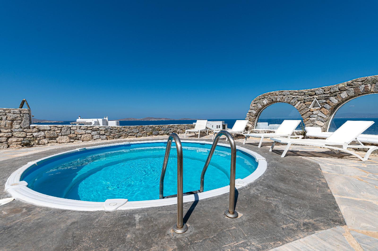 Golden Sunset Villas