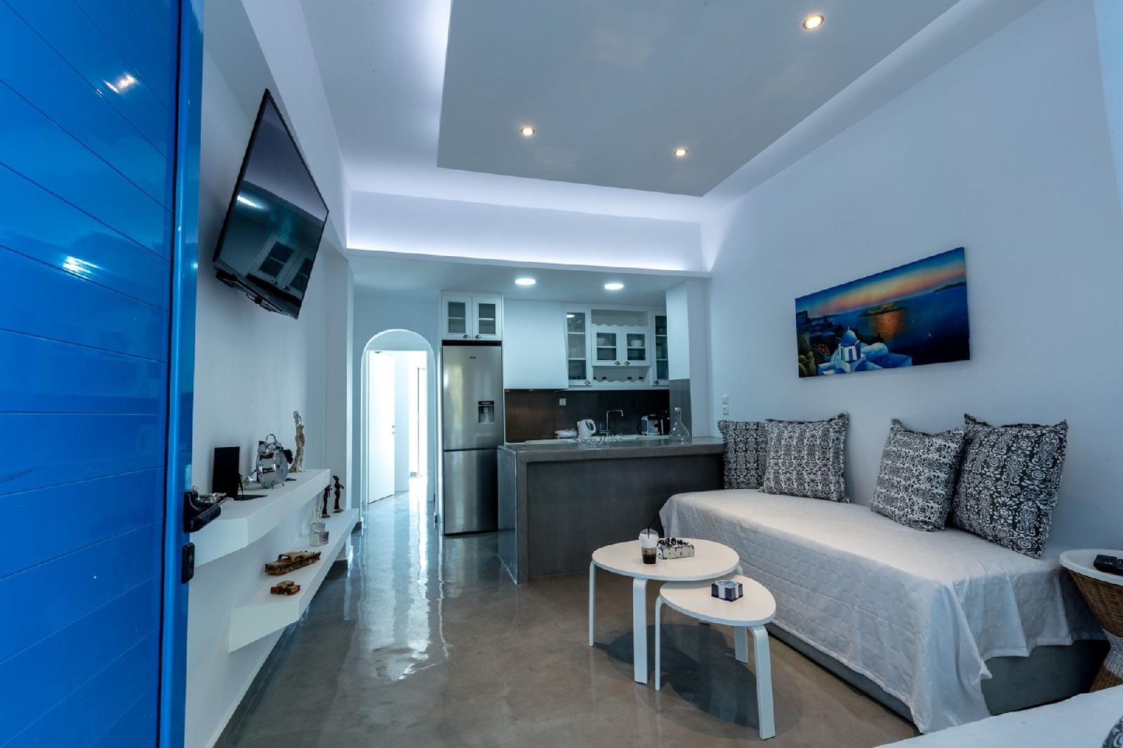 Anna's and Argy's Apartments