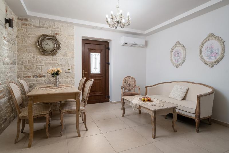 Orelia Cretan Villas