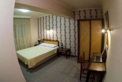 Olympos Hotel