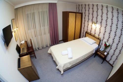 Olympos Hotel