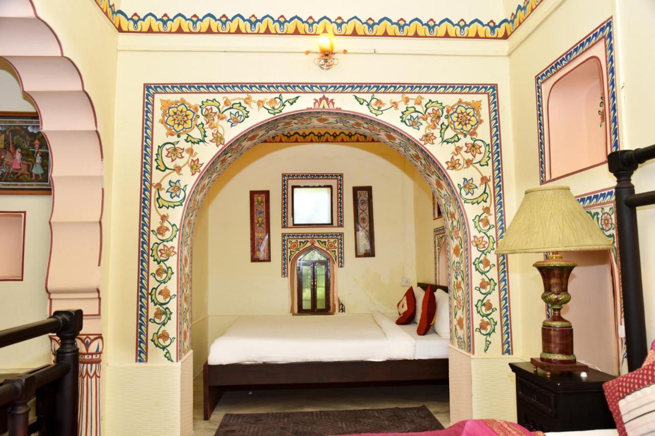 Hotel Shahi Place