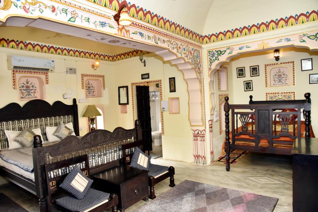 Hotel Shahi Place