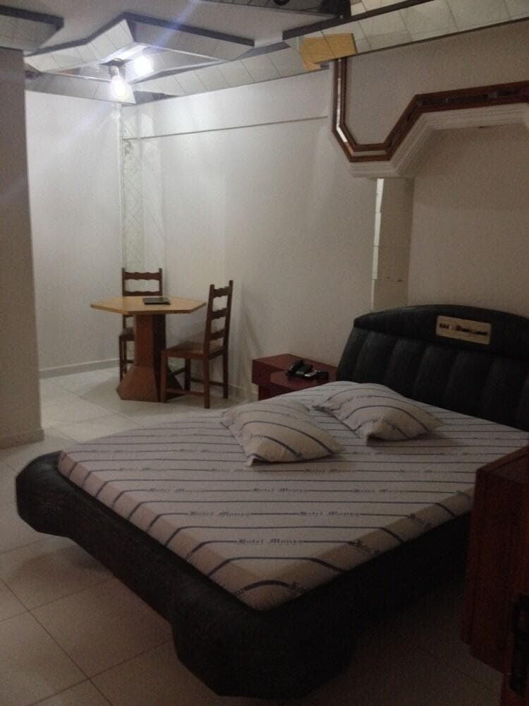 Motel Monza