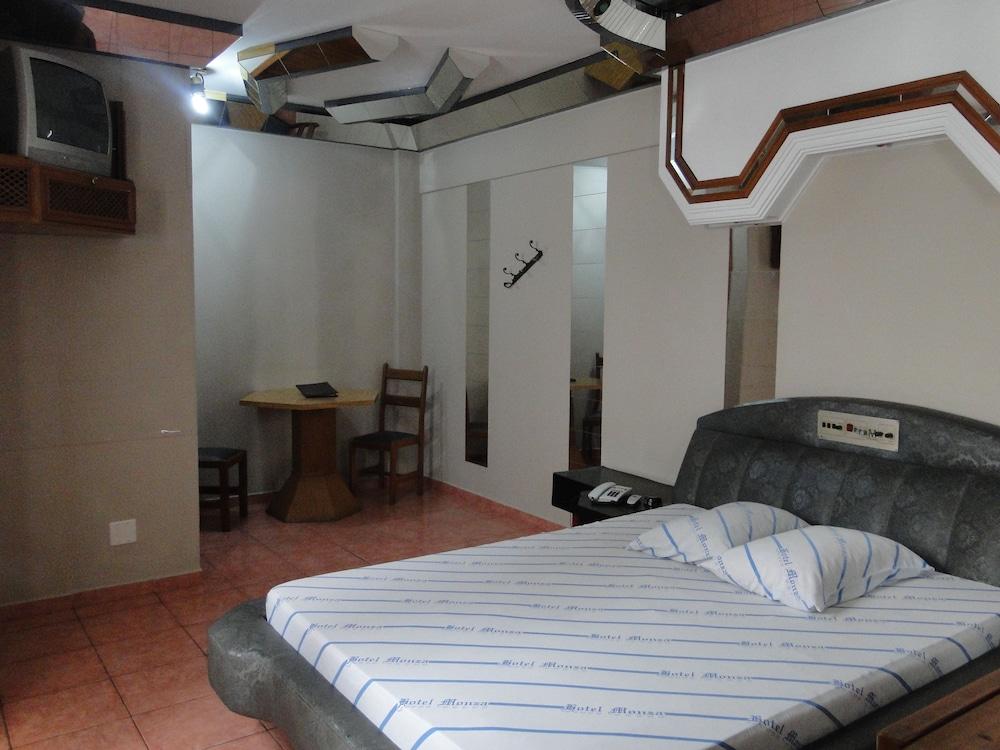 Motel Monza