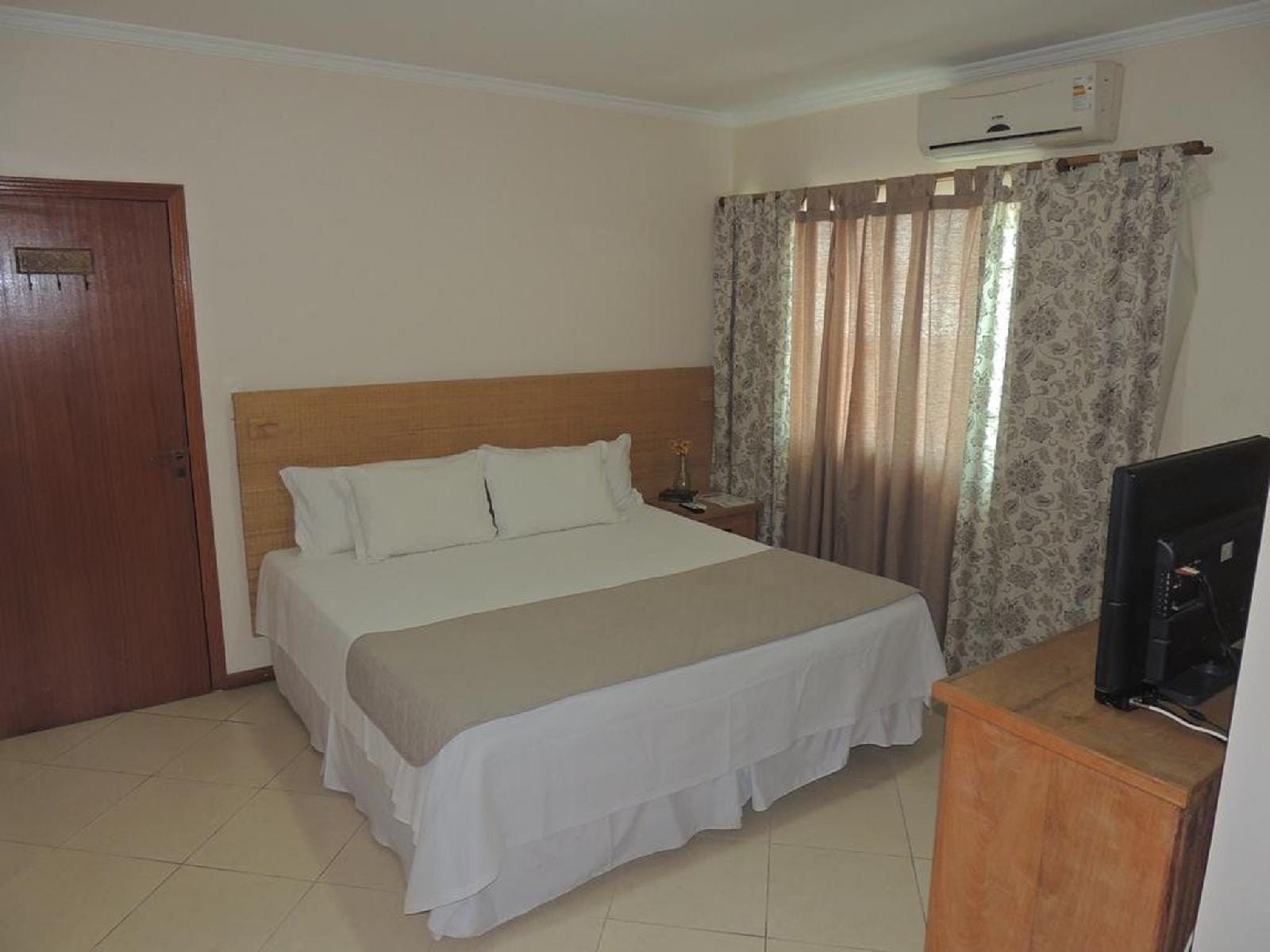 Hotel pousada La Belle