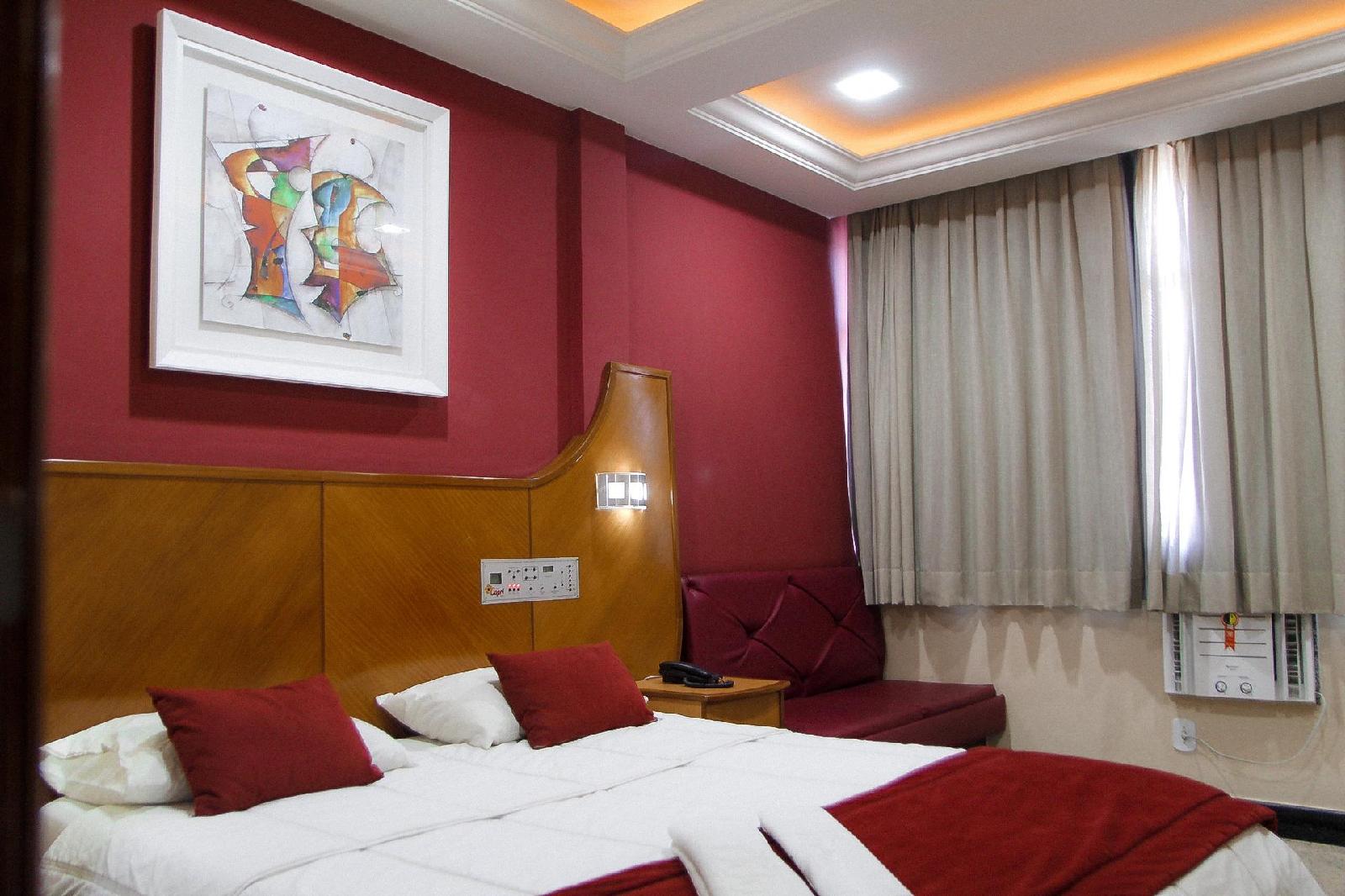 Capri Hotel