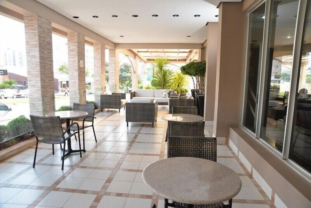 Muchiutt Park Hotel