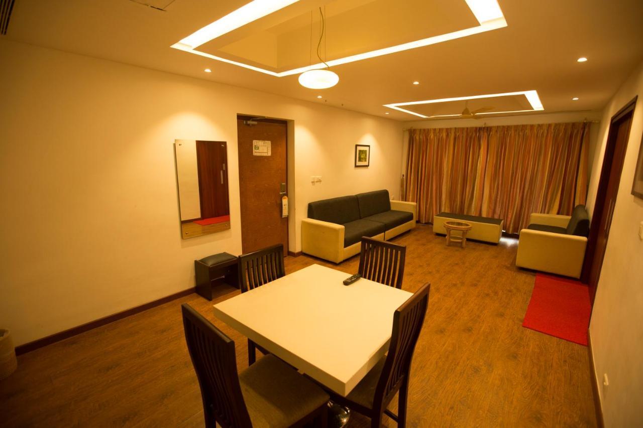 Hotel Devaragam