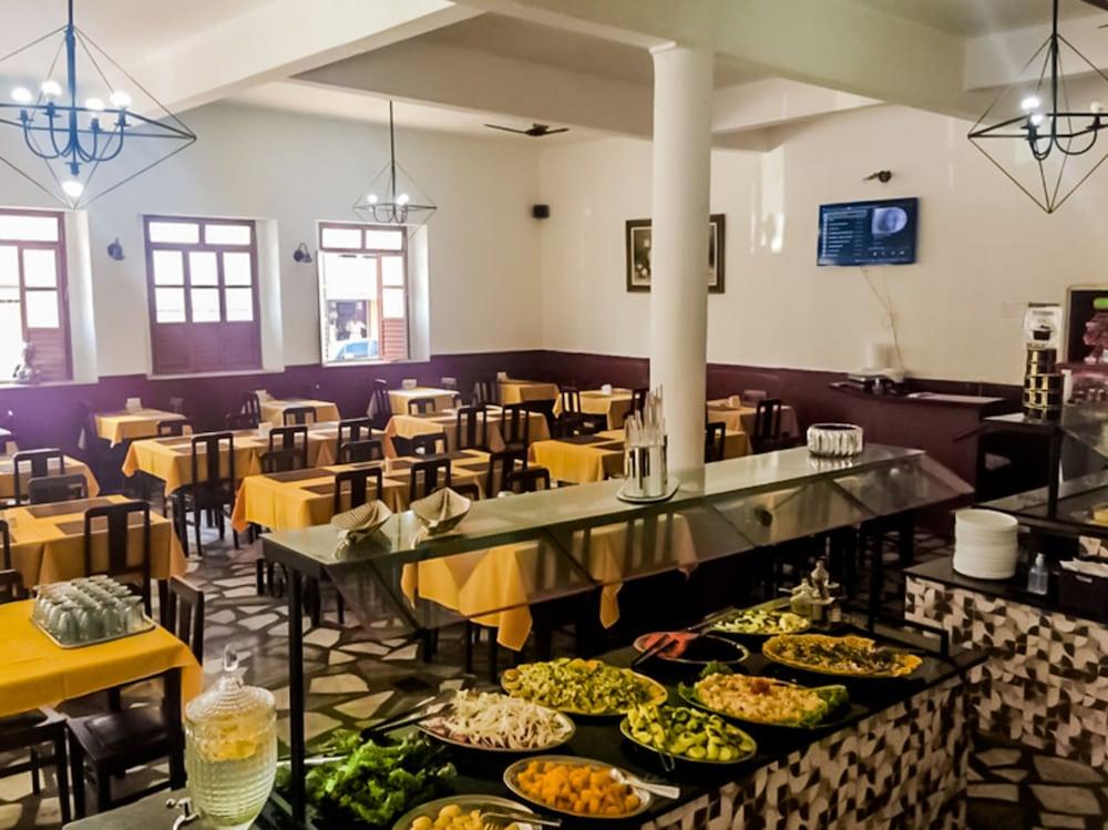 Hotel Rezende