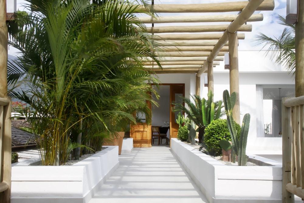 Hotel Maui Maresias
