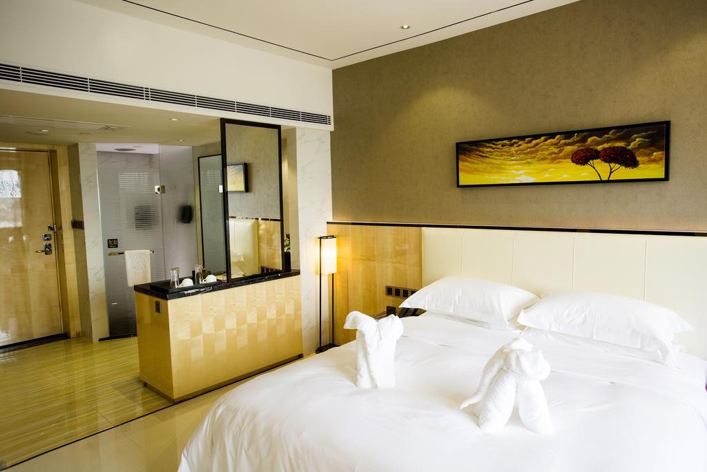 Lori Star Hotel