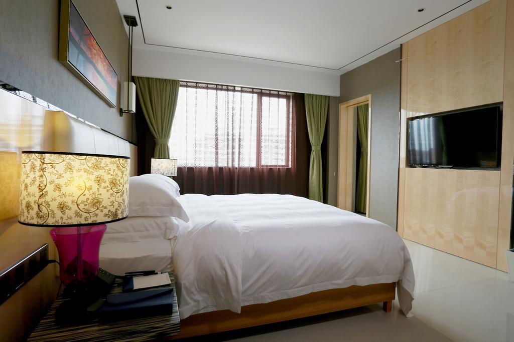 Lori Star Hotel