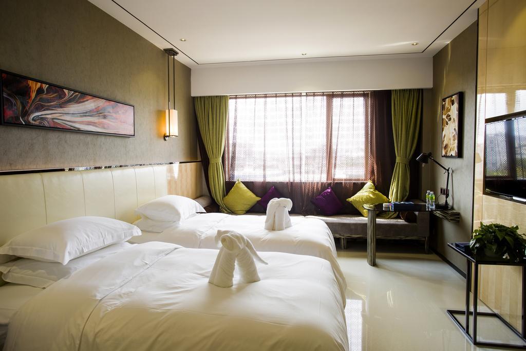 Lori Star Hotel