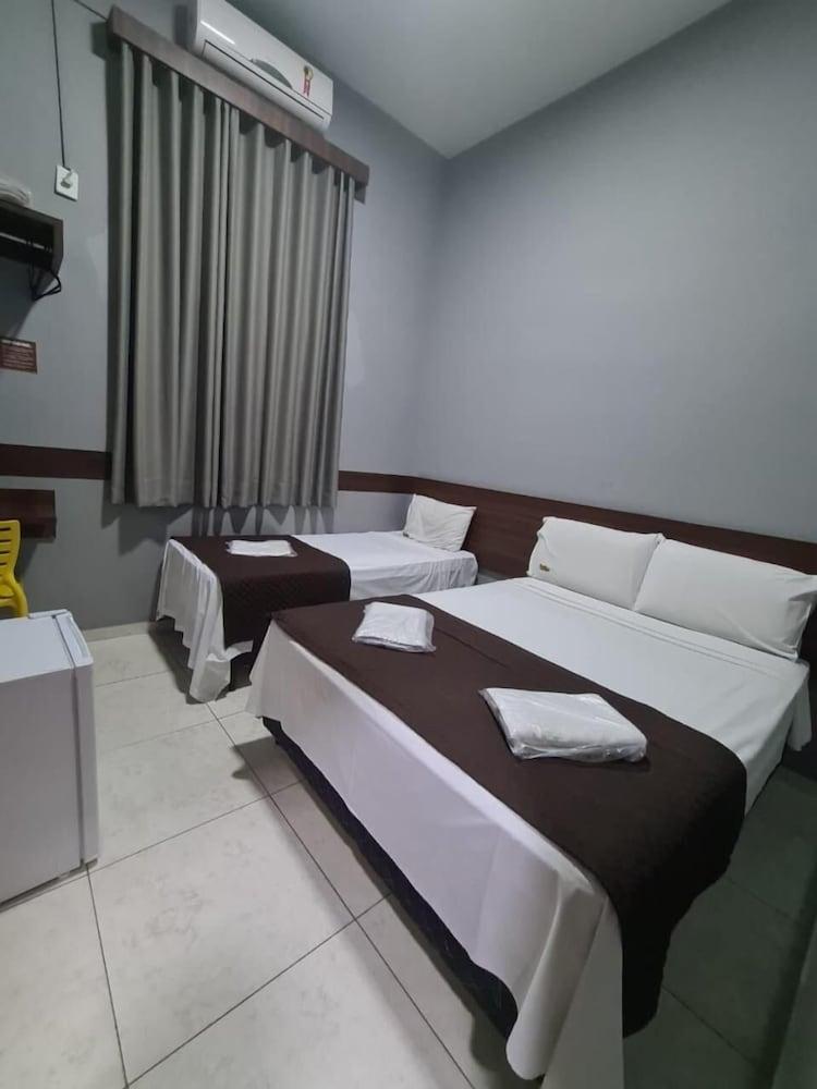 Hotel Cerrado
