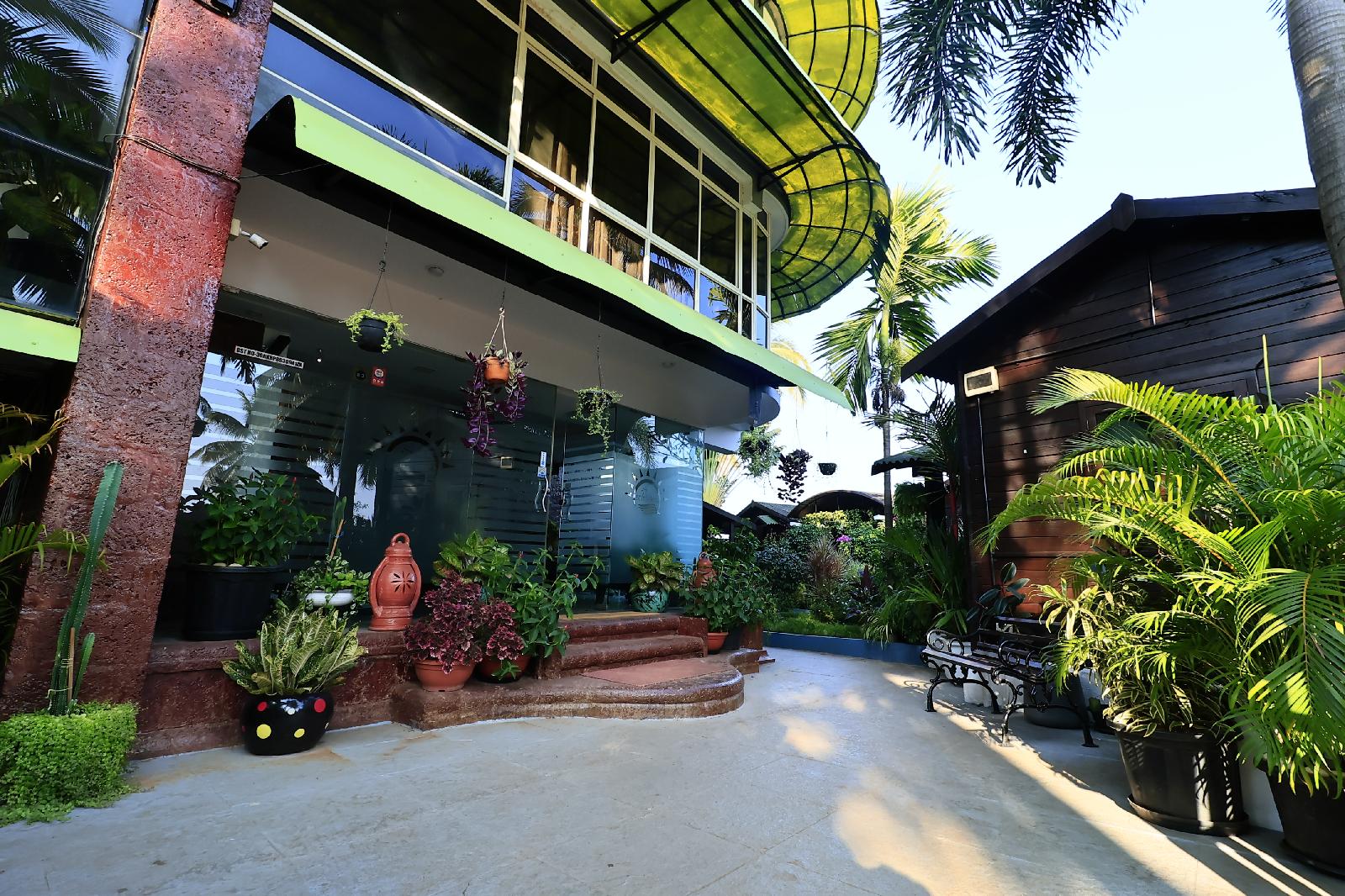 Sal Riviera