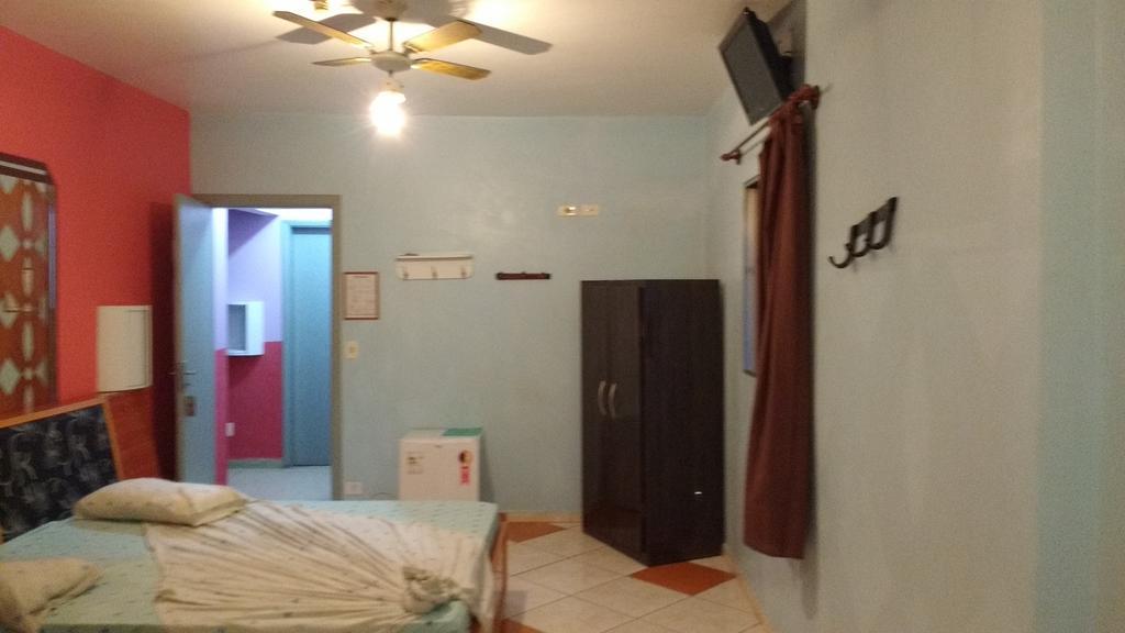 Gold Star Hotel