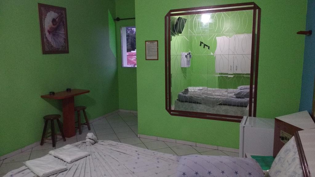 Gold Star Hotel