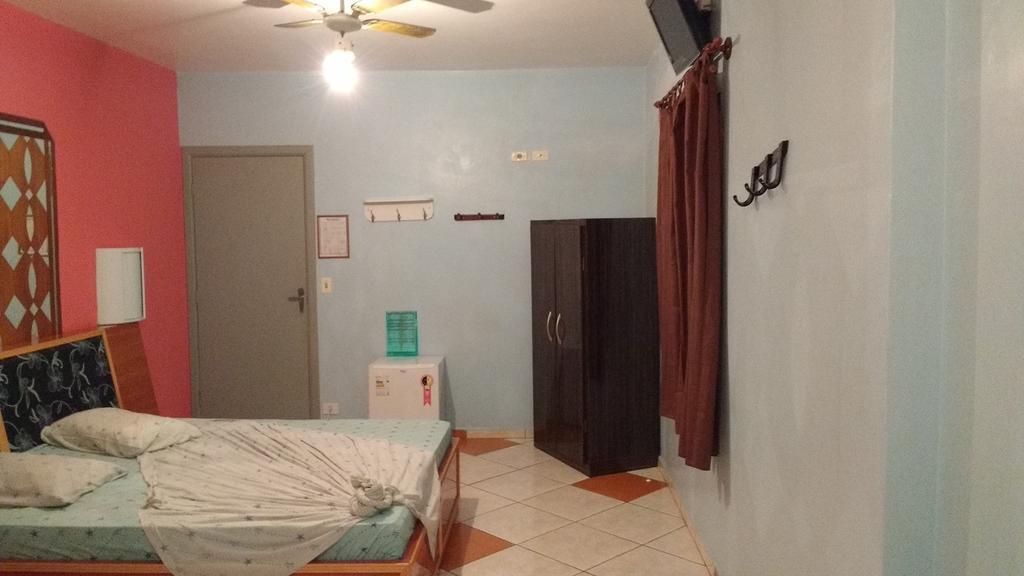 Gold Star Hotel