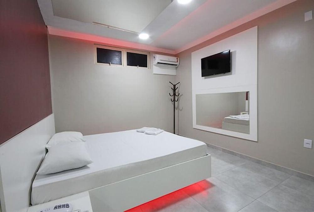 Rius Motel