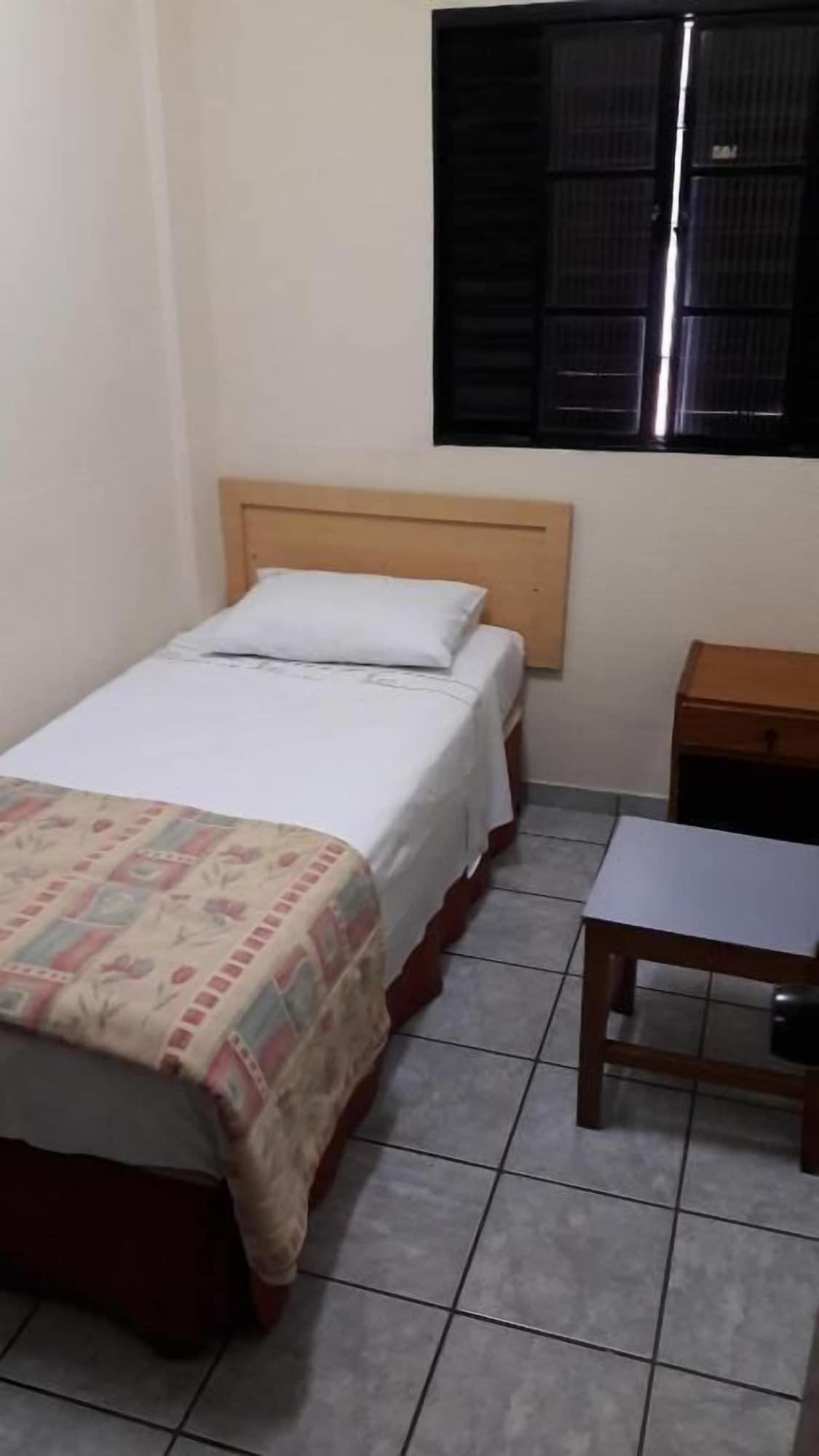 Hotel Colonial