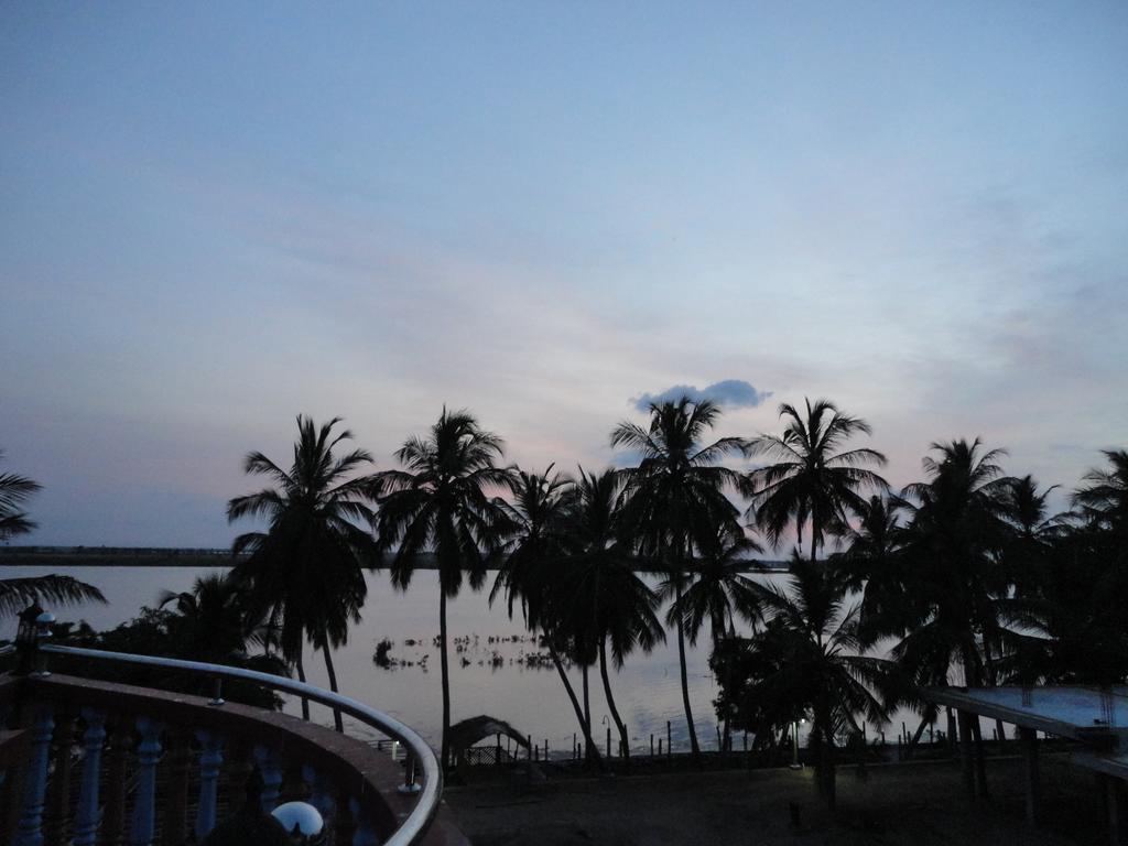 Sunnyfish Hotel & Resort