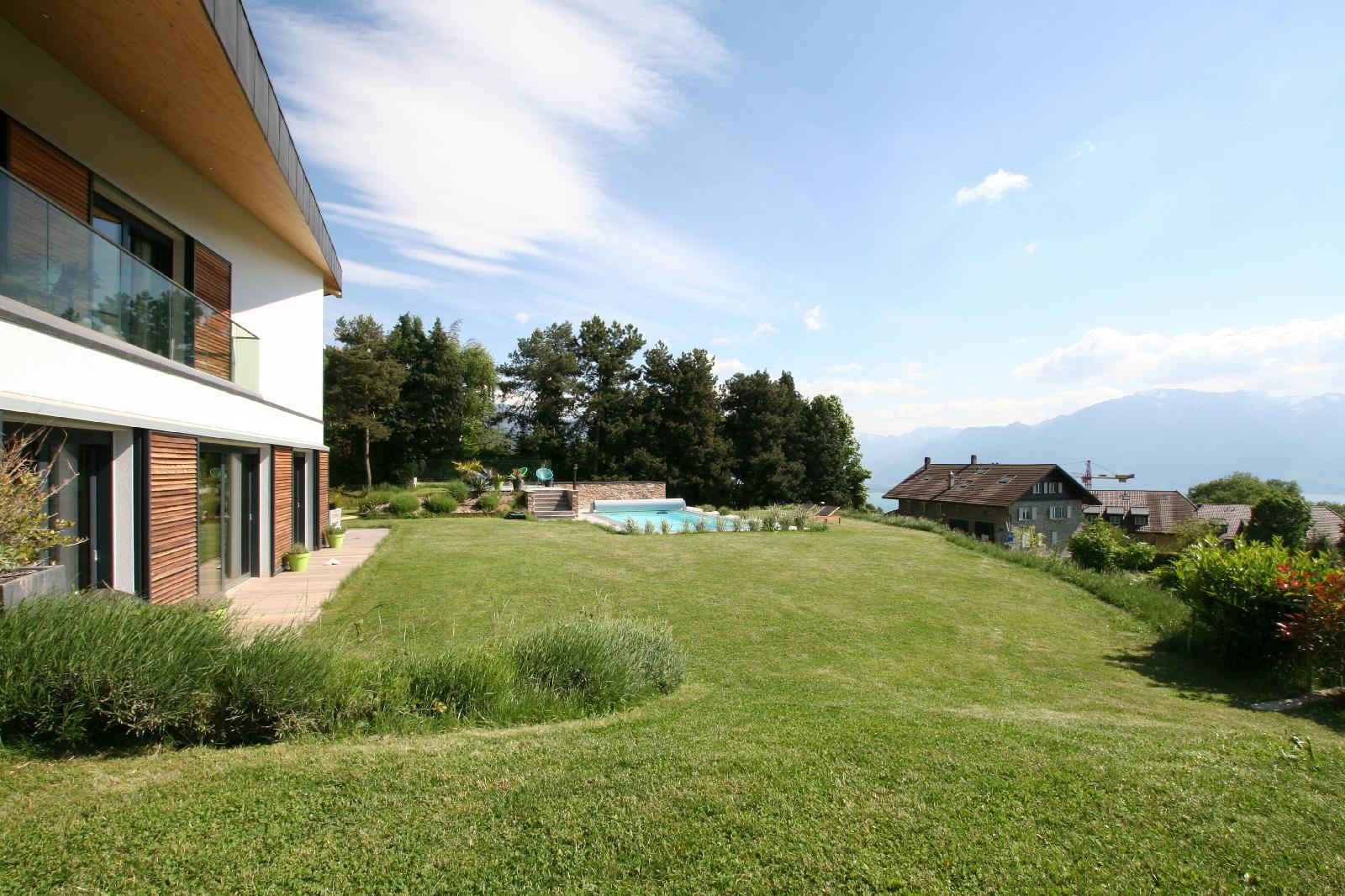 Montreux Holiday Home