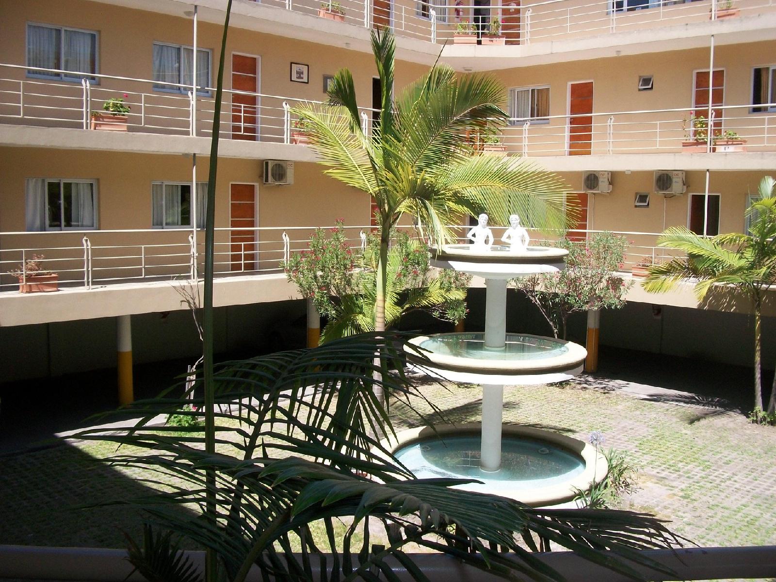 Hotel La Bahia