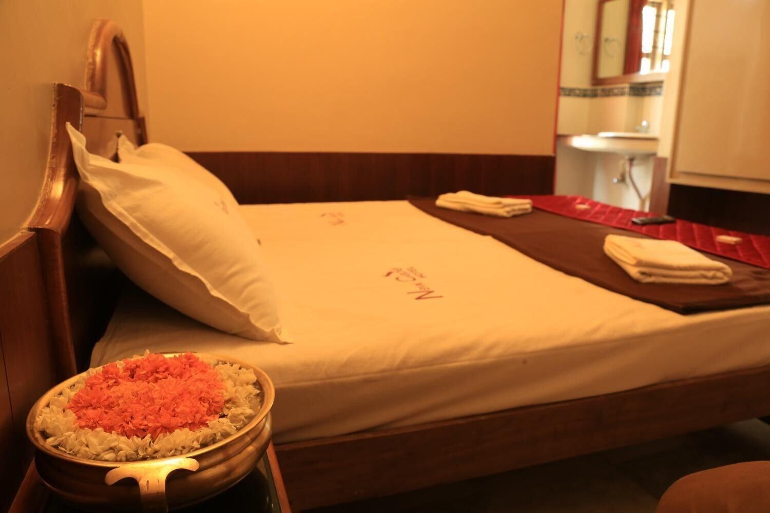 New Cape Hotel
