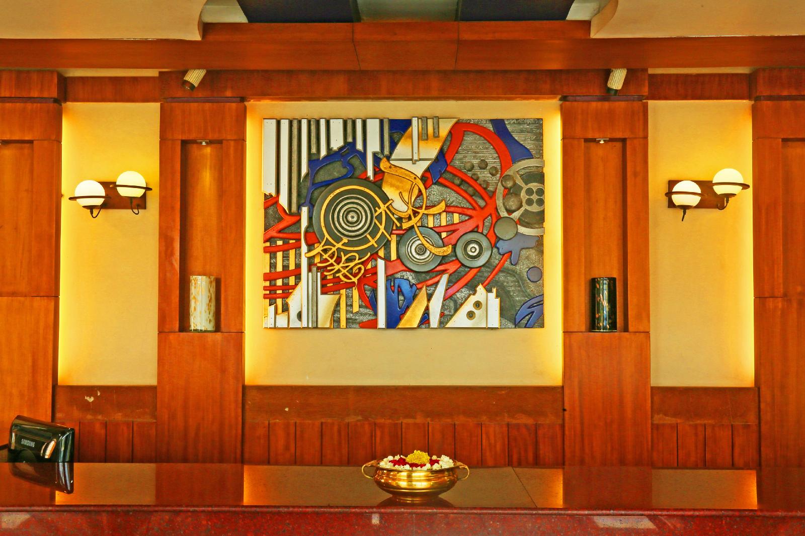 New Cape Hotel