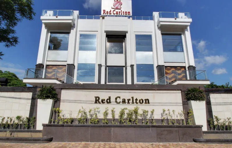 Red Carlton