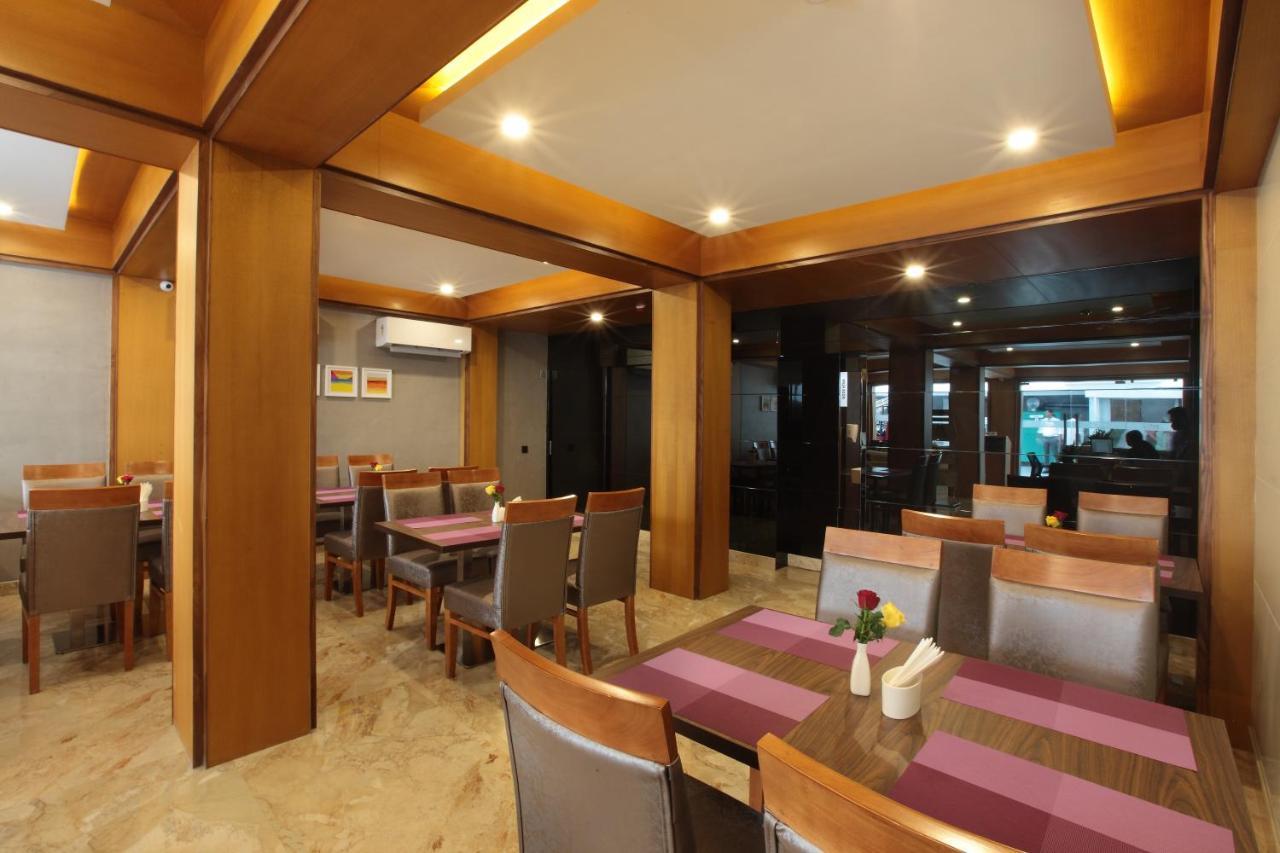 Hotel Park Residency