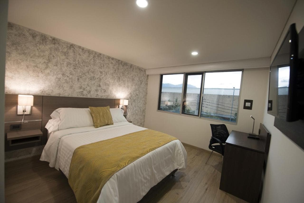 Hotel Grand Plaza Corferias