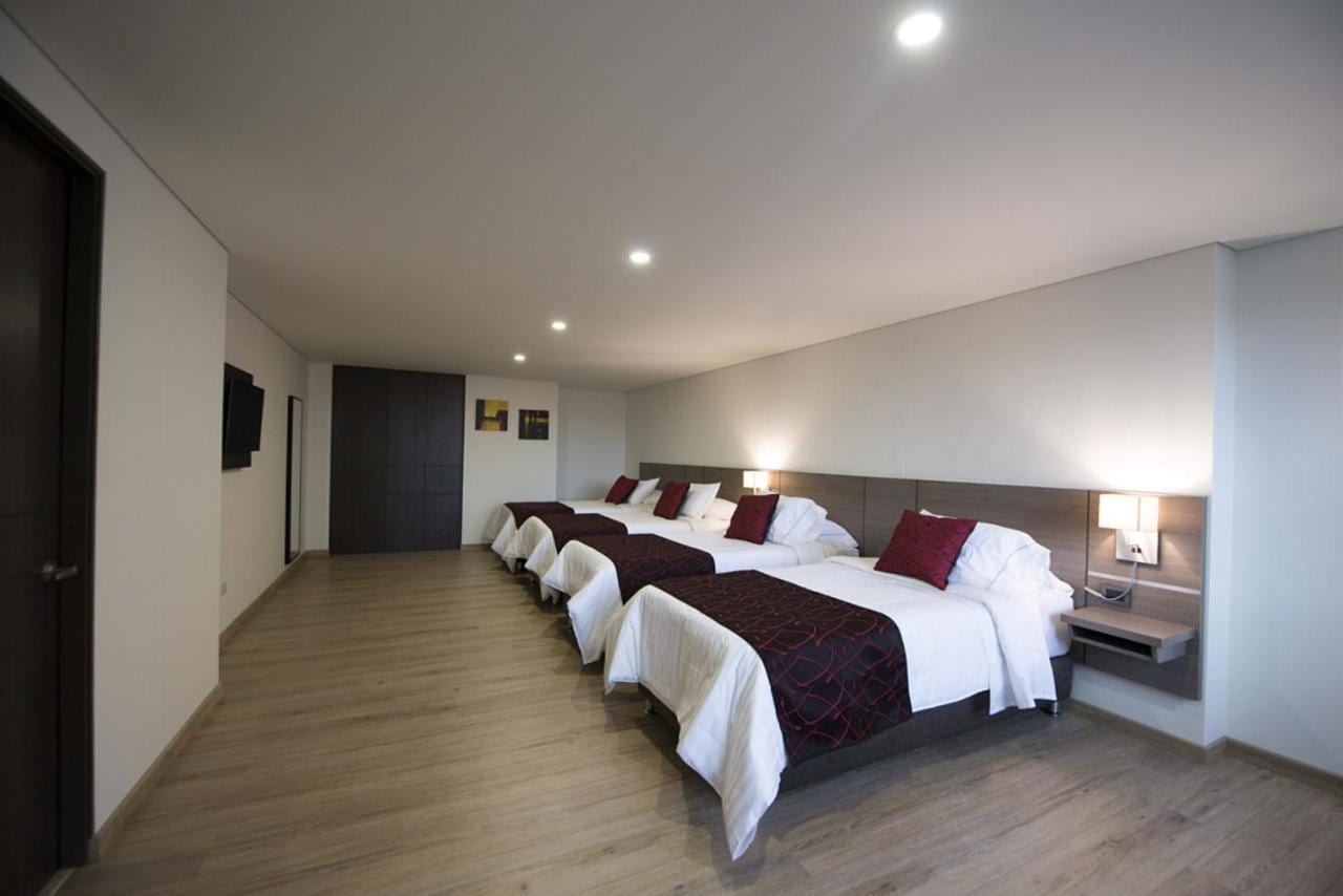 Hotel Grand Plaza Corferias