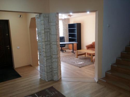 Anda Residence