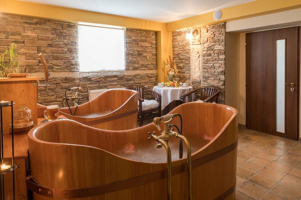 Wellness And Spa Boutique Hotel Pod Lipkami Prague