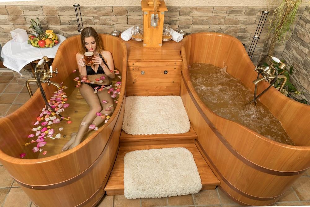 Wellness And Spa Boutique Hotel Pod Lipkami Prague