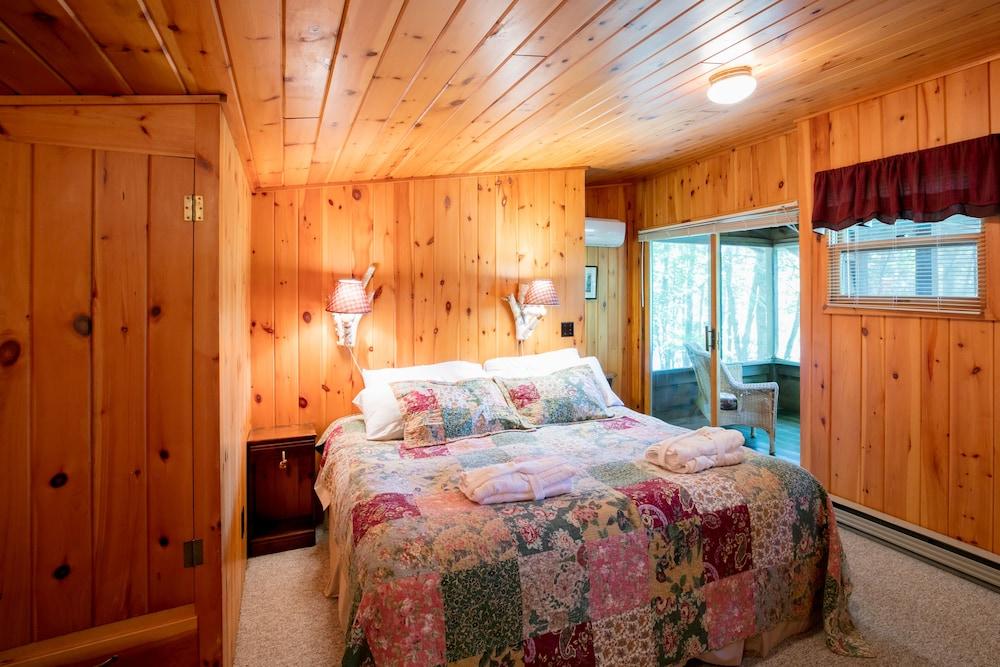 Ludlow's Island Resort