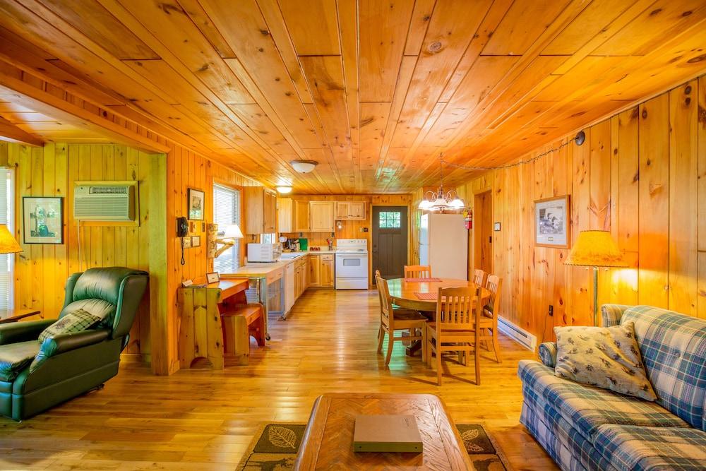 Ludlow's Island Resort