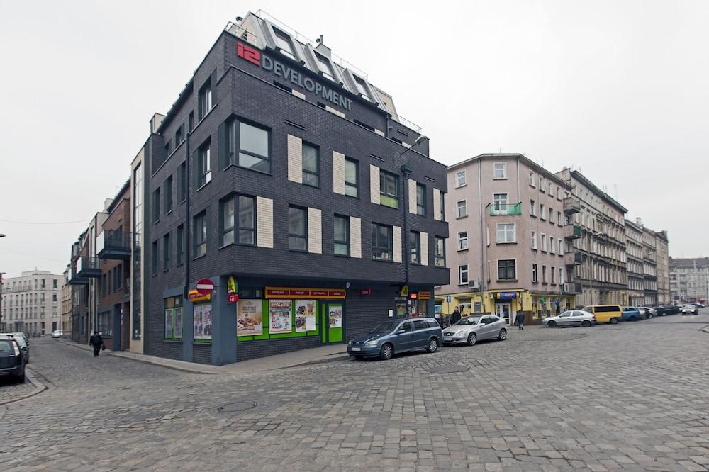 Apartamenty-Wroc Golden House