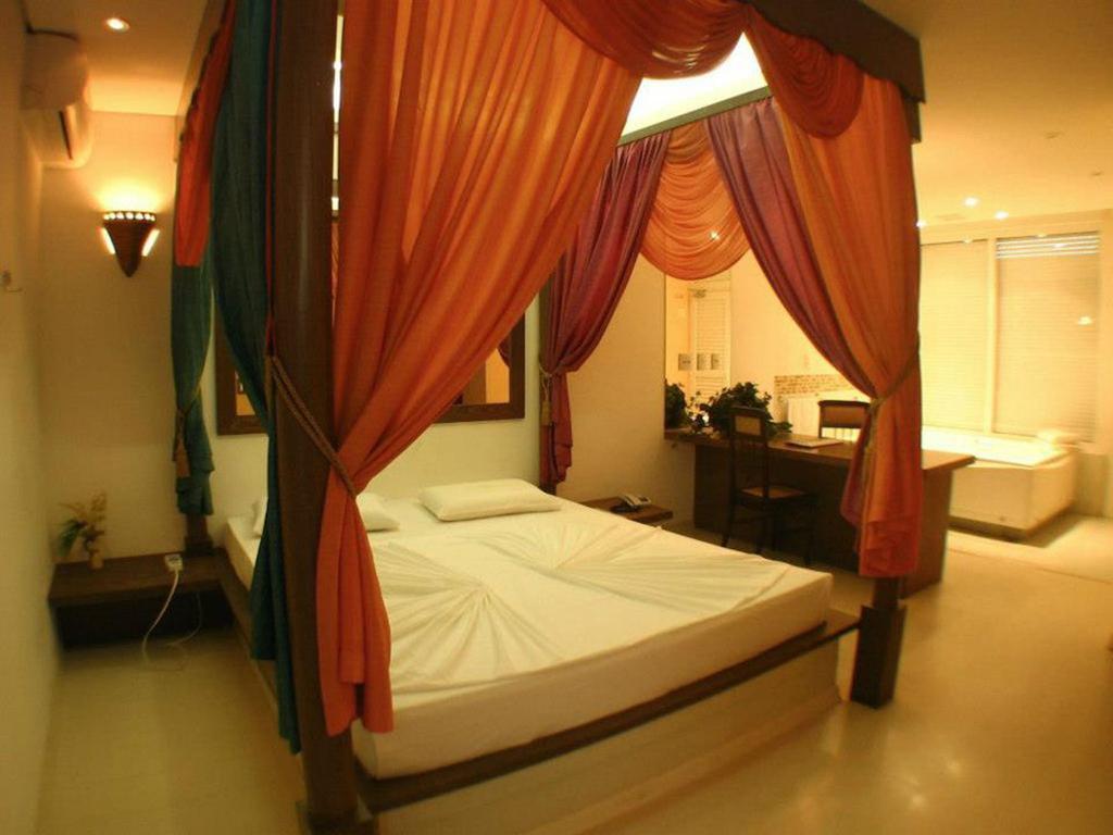 Motel Le Monde