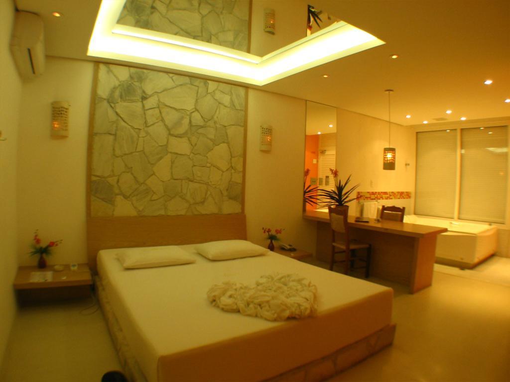 Motel Le Monde