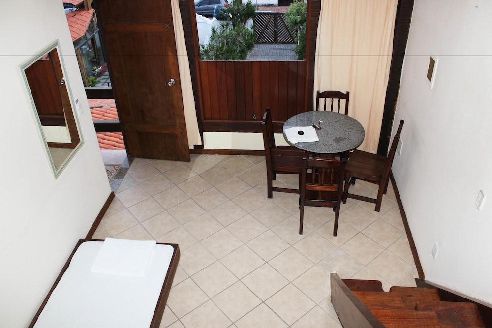 Casa Do Leao Pousada