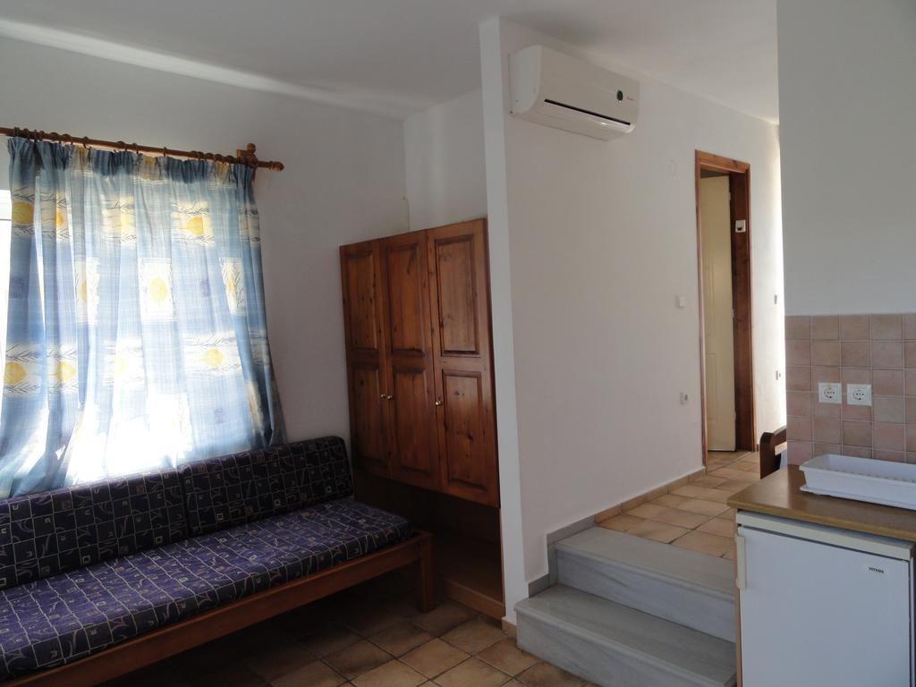 Pardalakis Studios