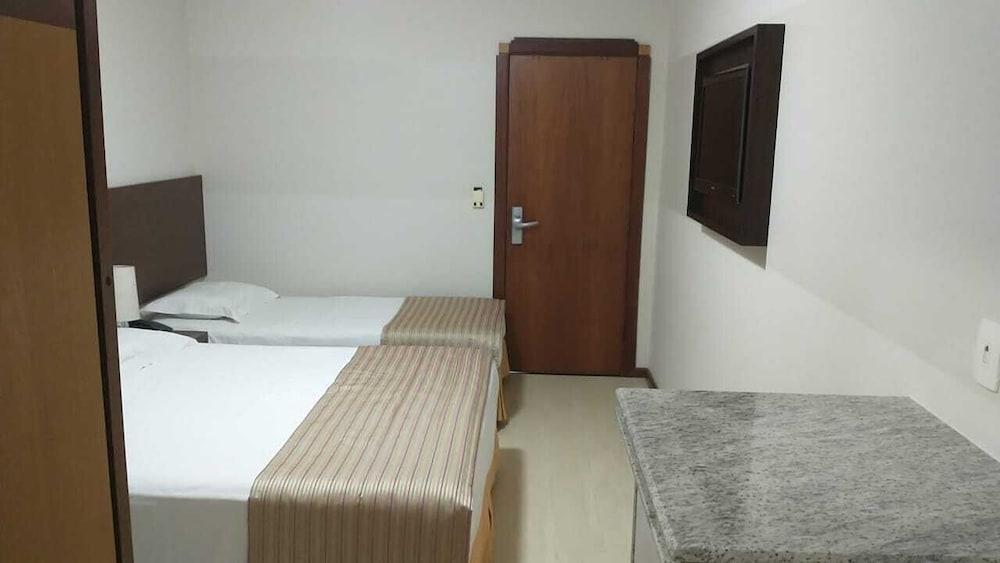 Mara Turismo Hotel