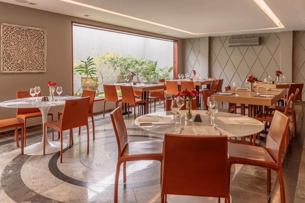 Mara Turismo Hotel