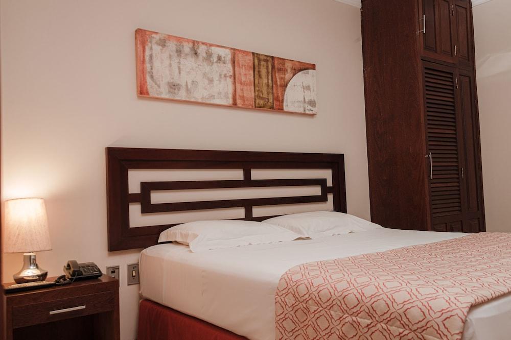Mara Turismo Hotel
