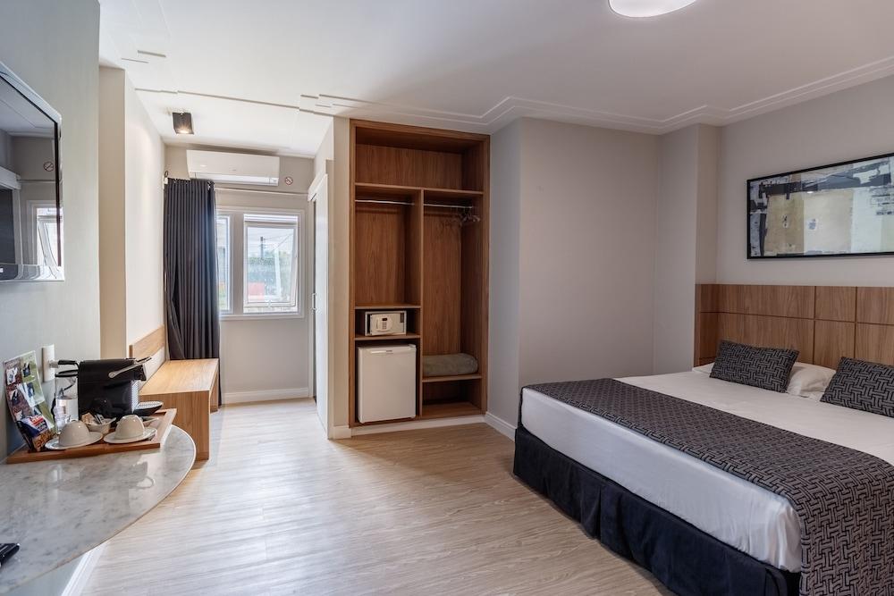 Mara Turismo Hotel