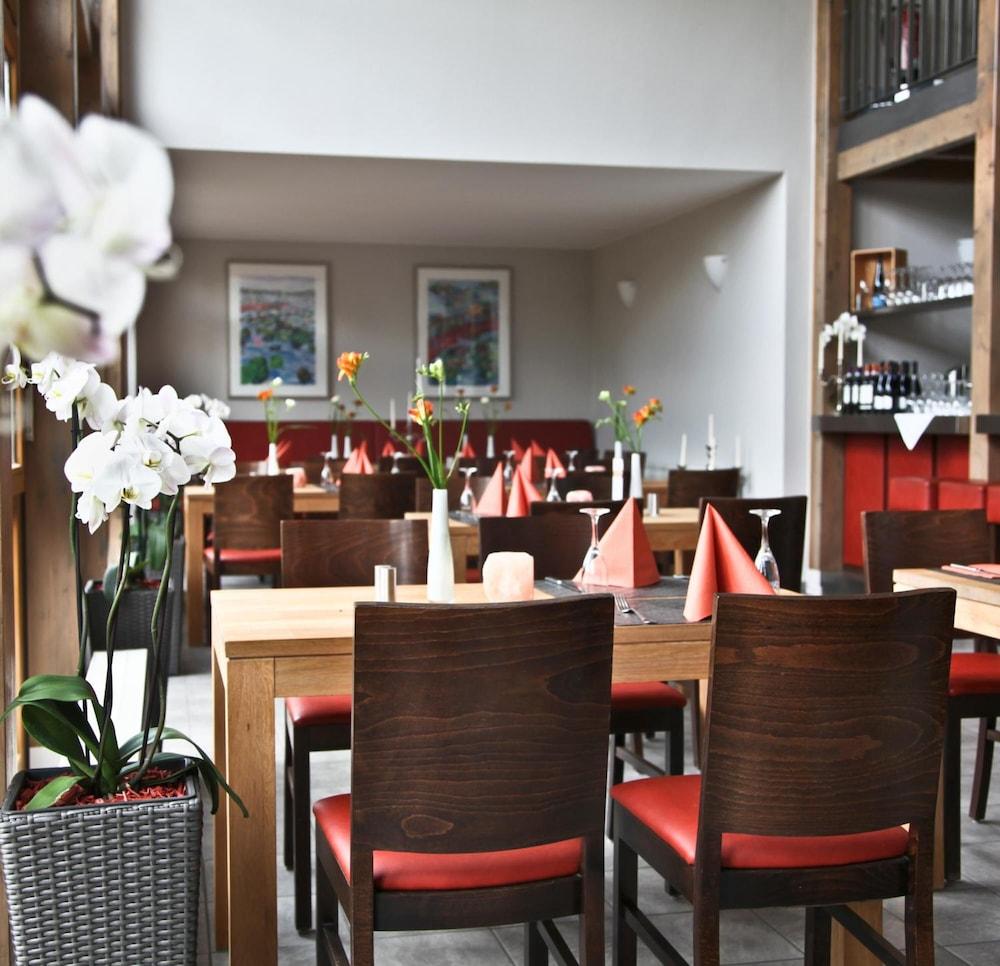 Country Inn Hotel Phöben