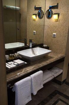 Utesov Hotel